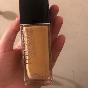 Dior 3W forever skin glow foundation